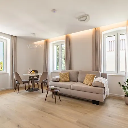 Apartment De Luxe Adriatic 2